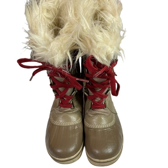 🎉Sorel Tofino II kids Tall Faux Fur Boots Winter Outdoors Tan Red Laces size 1 - Picture 11 of 16